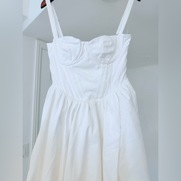 HOUSE OF CB 'Kelly' White Corset Midi Sundress size M/ Cup A-C NWOT - Picture 4 of 8